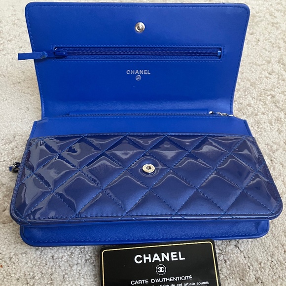 Chanel Classic Wallet on Chain Patent Dark Blue New with Tag - Picture 12 of 16